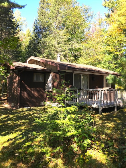 9921 Arneders Ln, Boulder Junction, WI 54512
