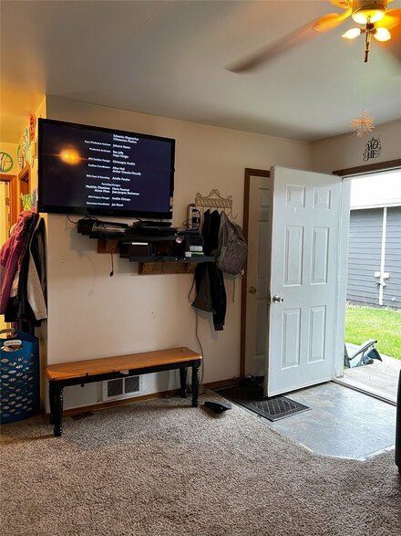227 & 229 3rd Ave W, Columbia Falls, MT 59912