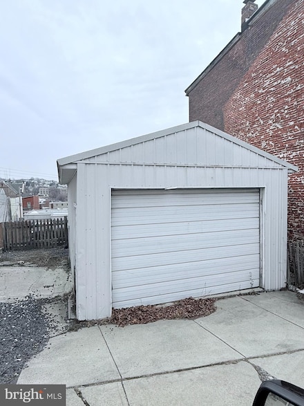 206 Schuylkill Ave, Pottsville, PA 17901