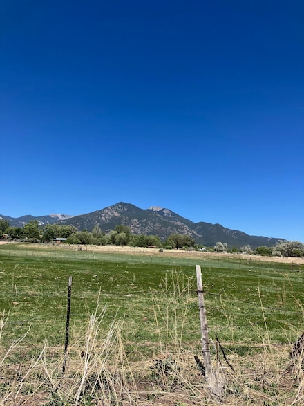 1220 Don Bernabe Garcia Ln, Taos, NM 87529