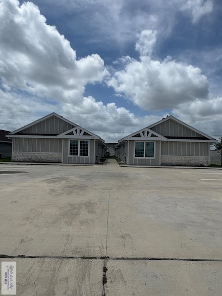 2219 Northridge Ave, Harlingen, TX 78550