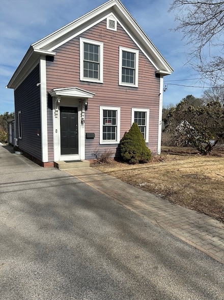 782 Salem St, Groveland, MA 01834