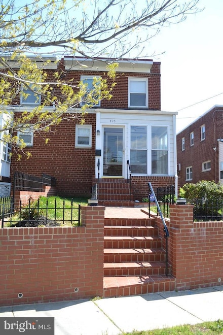 425 Kennedy St NE, Washington, DC 20011