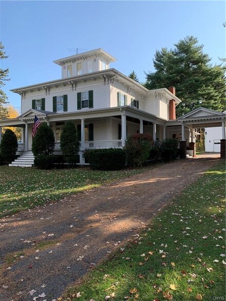 9026 Jackson St, Weedsport, NY 13166