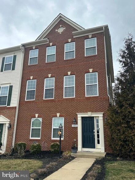 40406 Toucan Way, Leesburg, VA 20175
