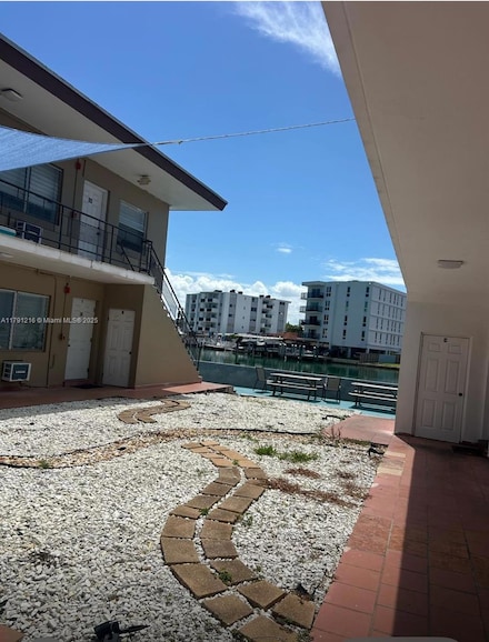 8210 Byron Ave Unit 15, Miami Beach, FL 33141