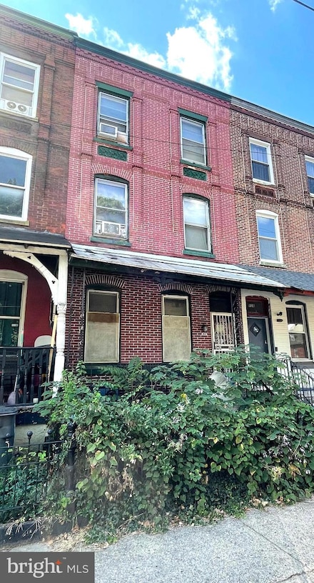 826 N Preston St, Philadelphia, PA 19104