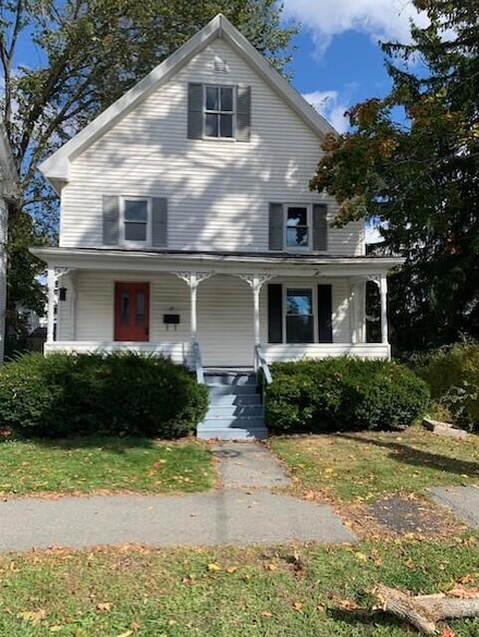 47 Savage St, Bangor, ME 04401