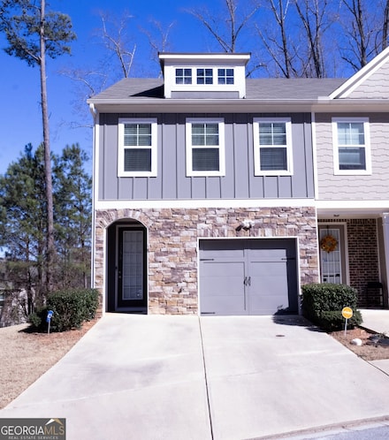 2256 Triple Crown Ln, Lithonia, GA 30058