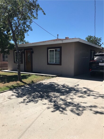 566 Western Ave N, San Bernardino, CA 92411