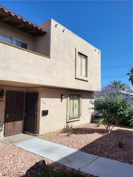 6265 W Washington Ave, Las Vegas, NV 89107