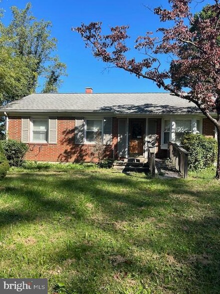 1020 Donington Cir, Towson, MD 21204