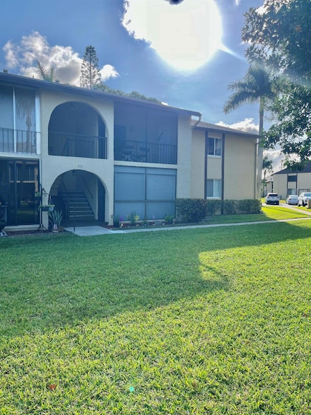 311 Pine Ridge Cir Unit B-1, Greenacres, FL 33463