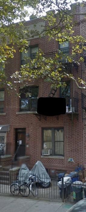 658 46th St, Brooklyn, NY 11220