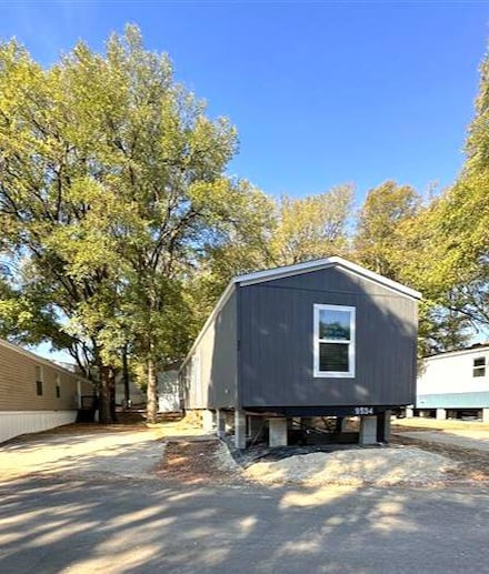 32 Espinosa Dr, Austin, TX 78744