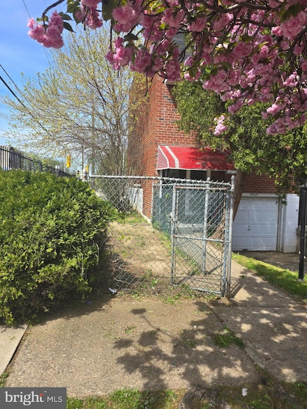 4729 Melon St, Philadelphia, PA 19139