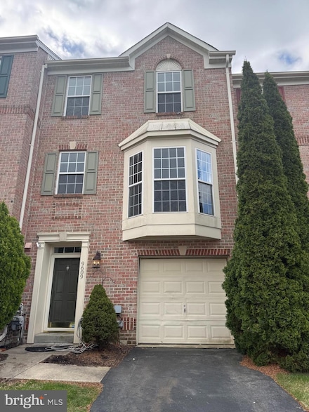 9609 Redwing Dr, Perry Hall, MD 21128