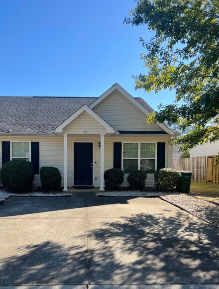 116 Photinia Dr, Aiken, SC 29803