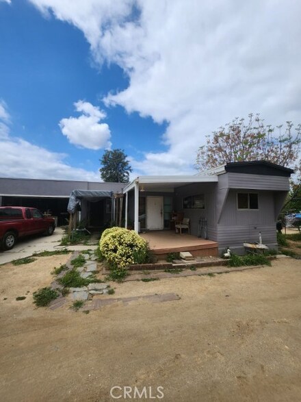 21886 Walnut St, Wildomar, CA 92595