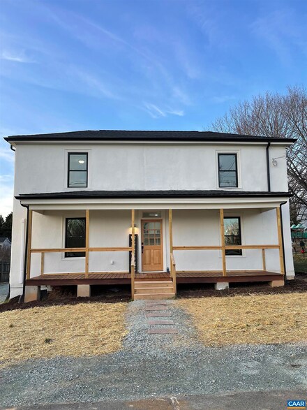 1205 King St, Charlottesville, VA 22903