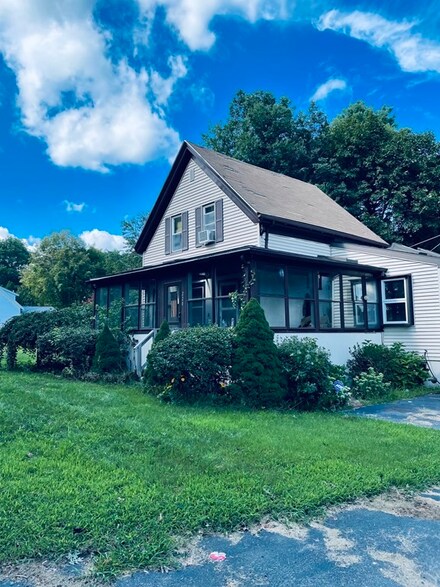 220 Copeland St, West Bridgewater, MA 02379