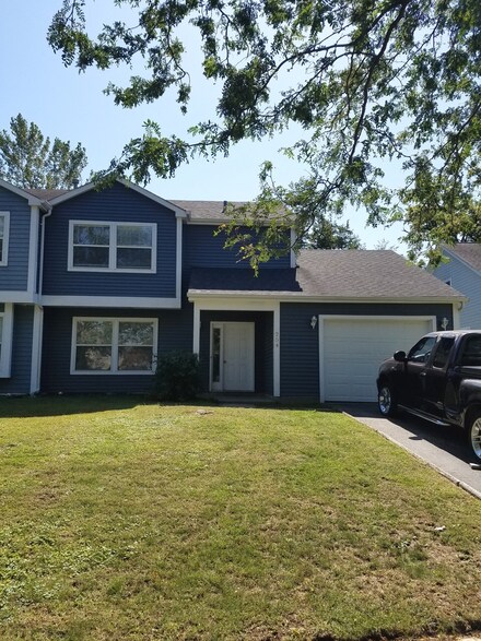 254 Chaparral Cir Unit 92, Elgin, IL 60120