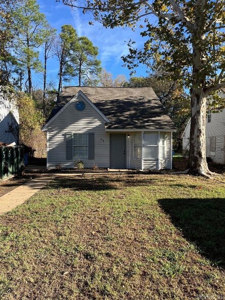 92 Willow Dr, Marion, AR 72364