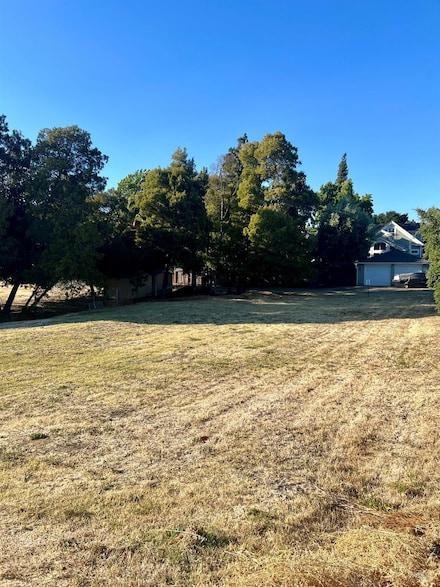 543 E H St, Benicia, CA 94510