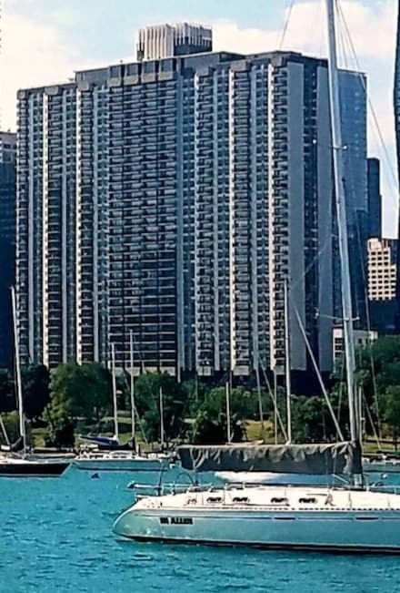 400 E Randolph St Unit 2022, Chicago, IL 60601