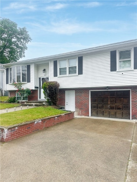 253 Nelson St, Providence, RI 02908