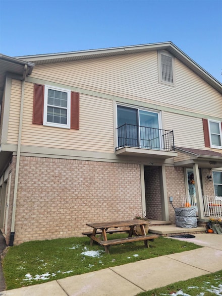 34720 E Lake Dr, Harrison Township, MI 48045