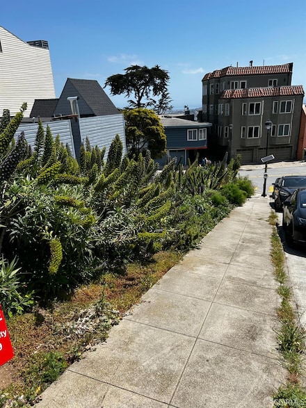 892 Corbett Ave, San Francisco, CA 94131
