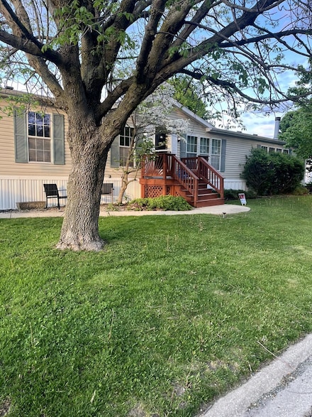 126 Cardinal Dr, Beecher, IL 60401