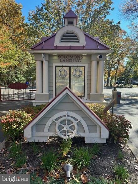 252 Driftwood Ln, Solomons, MD 20688