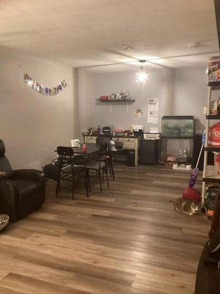 8 G Ethan Allen Ct, Ridge, NY 11961