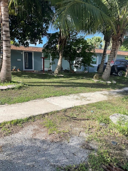 6901 NW 80th St, Tamarac, FL 33321