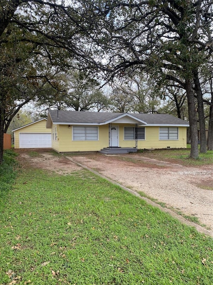 1064 State Highway 22, Whitney, TX 76692