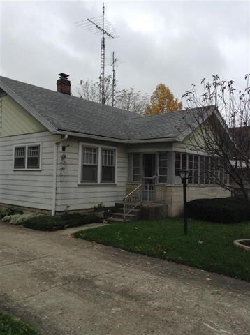 1605 W 11th St, Muncie, IN 47302