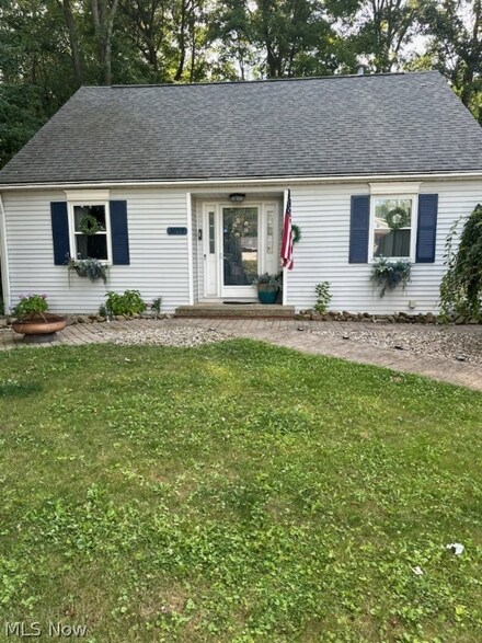 3059 Federal Ave, Alliance, OH 44601