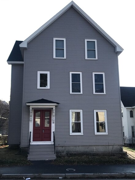 69 Dubuque St, Manchester, NH 03102