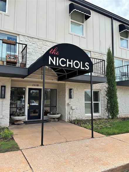 1110 Sherwood Ln Unit 101, Nichols Hills, OK 73116