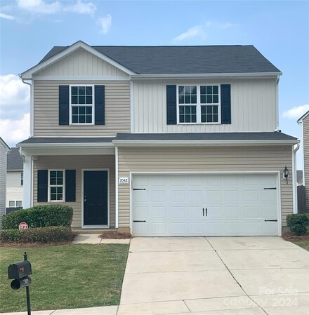 7042 Agava Ln, Charlotte, NC 28215