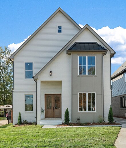 2811 Meadow Rose Dr, Nashville, TN 37206