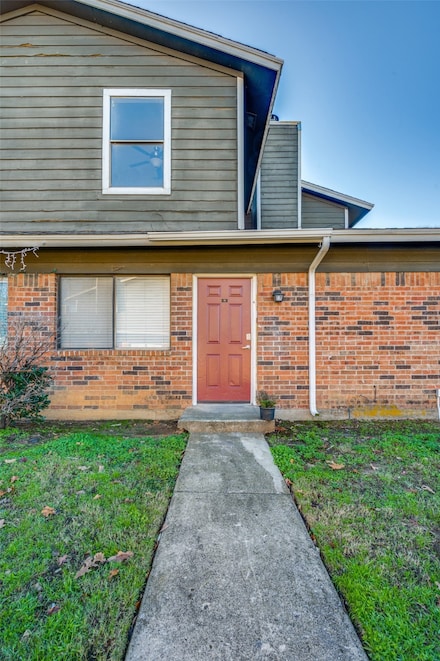 1122 Millview Dr Unit 701, Arlington, TX 76012
