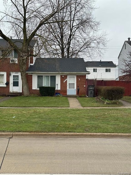 20176 15 Mile Rd, Clinton Township, MI 48035