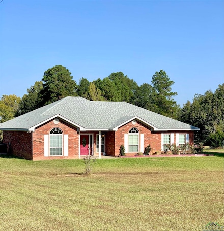 8381 N Us Hwy 79, de Berry, TX 75639