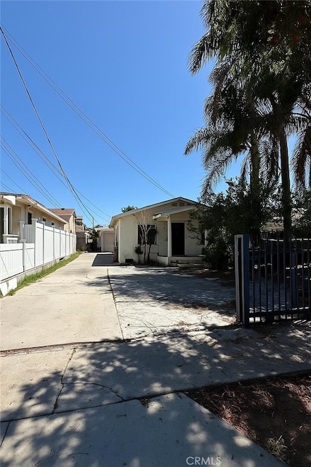 3662 W 108th St, Inglewood, CA 90303