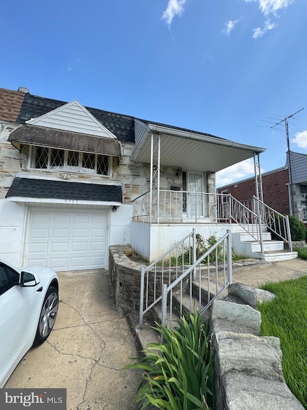 9759 Clark St, Philadelphia, PA 19115