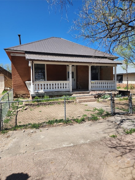 1019 2nd St, Las Vegas, NM 87701