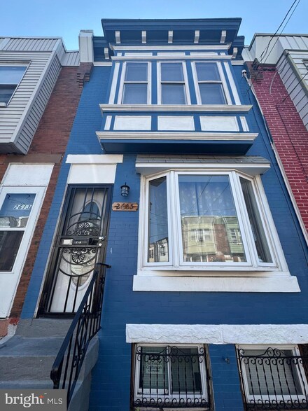 2615 S 6th St, Philadelphia, PA 19148